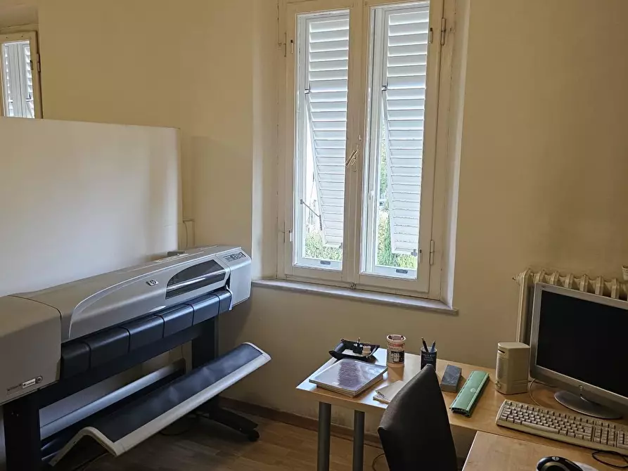 Immagine 14 di Appartamento in vendita  a Pontedera