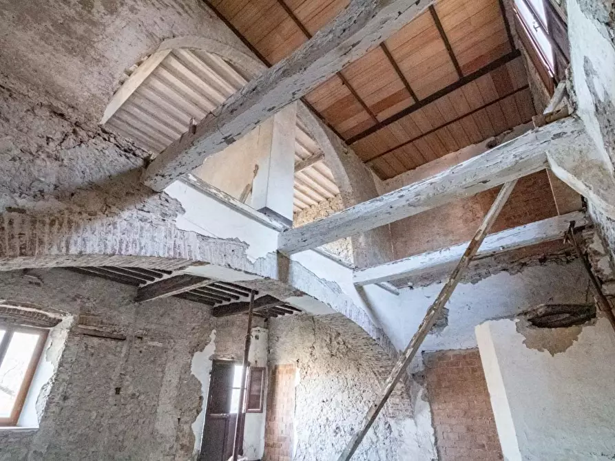 Immagine 16 di Appartamento in vendita  a Vecchiano