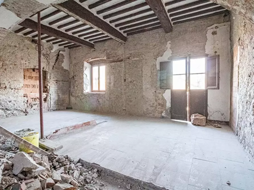 Immagine 11 di Appartamento in vendita  a Vecchiano