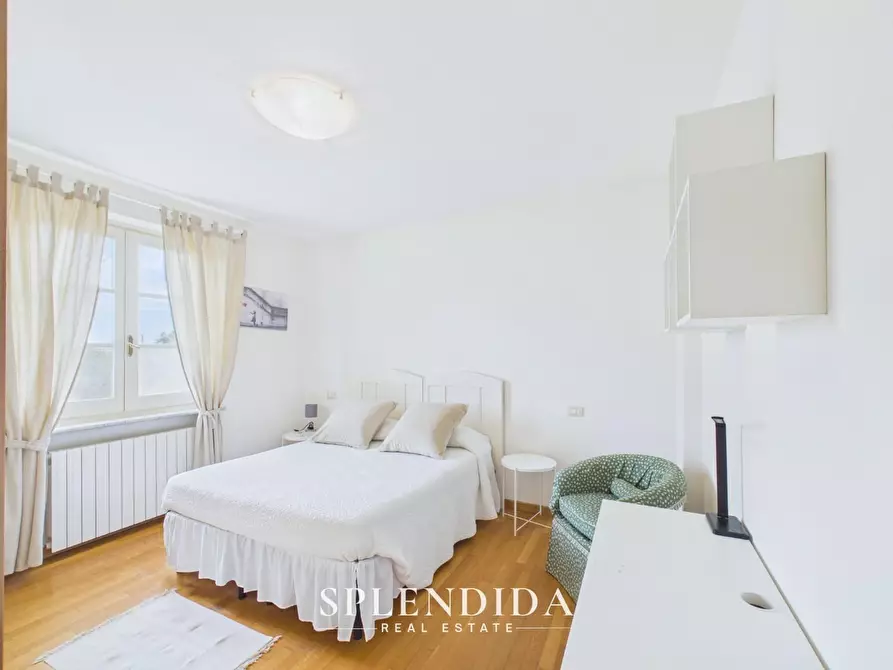 Immagine 27 di Villa in vendita  a Seravezza