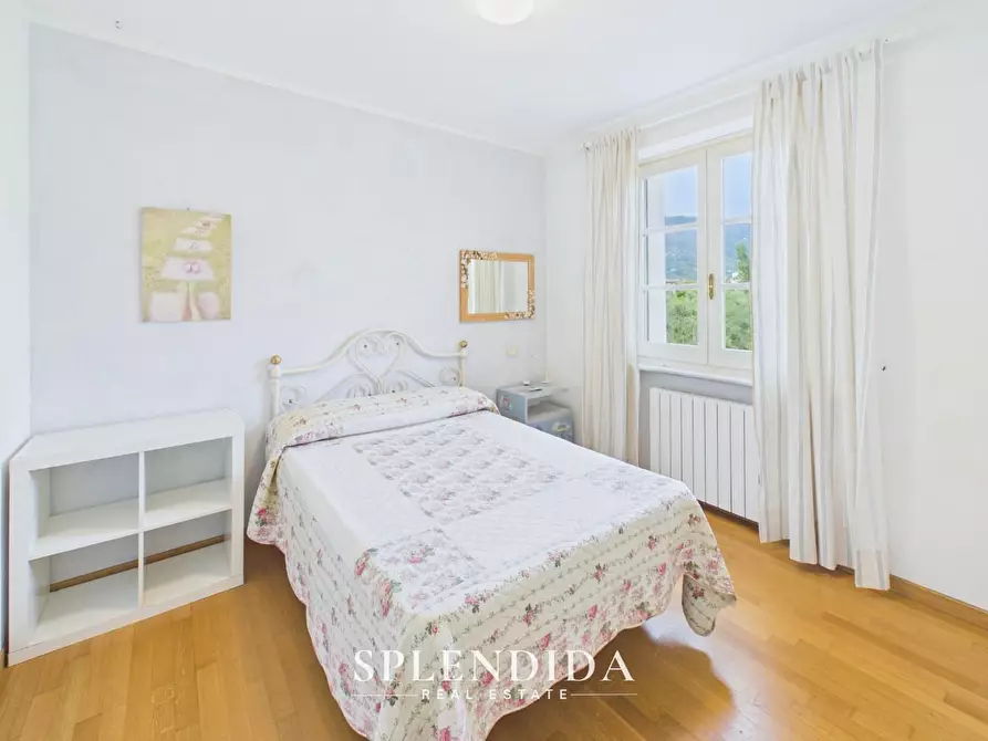 Immagine 29 di Villa in vendita  a Seravezza