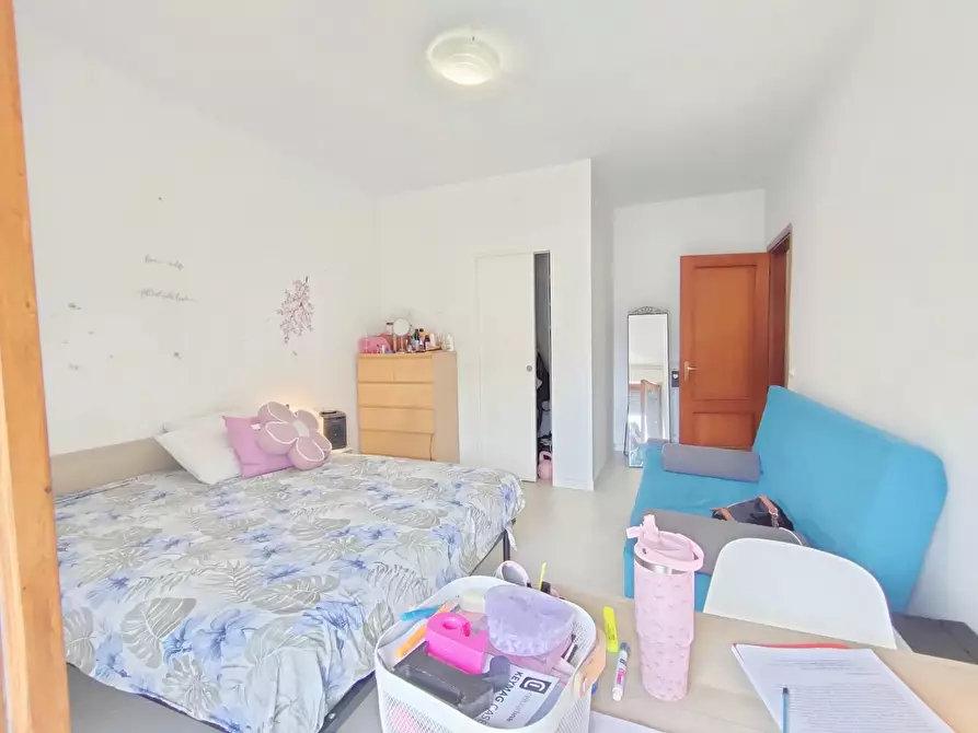 Immagine 11 di Appartamento in vendita  a Pisa