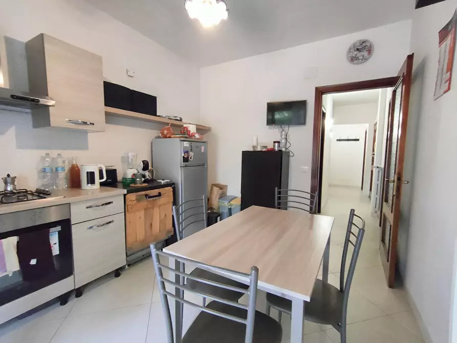 Immagine 4 di Appartamento in vendita  a Pisa