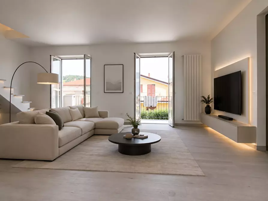 Immagine 5 di Appartamento in vendita  a Carrara