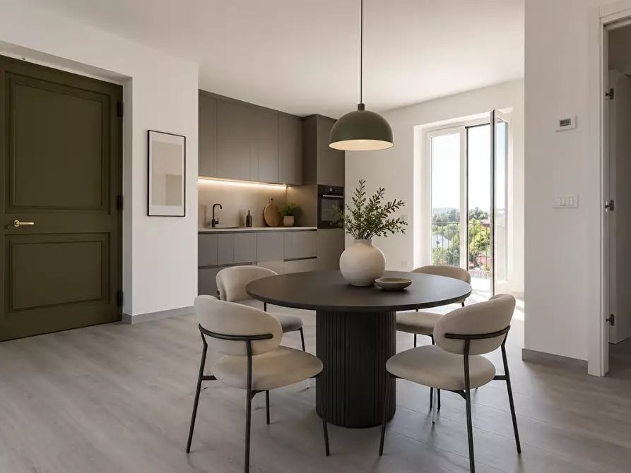 Immagine 2 di Appartamento in vendita  a Carrara