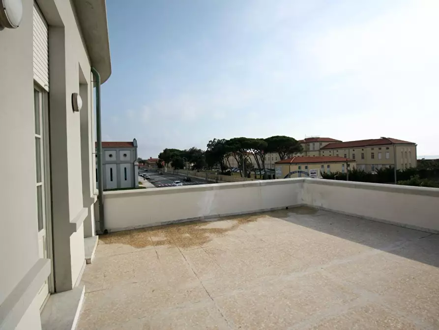 Immagine 14 di Appartamento in affitto  a Pisa