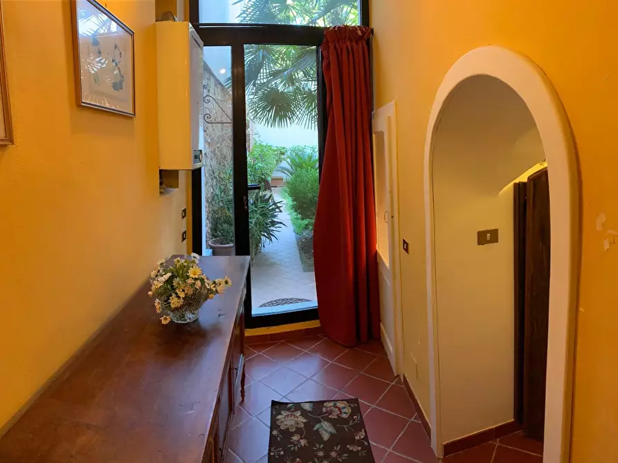 Immagine 8 di Appartamento in affitto  a Pisa
