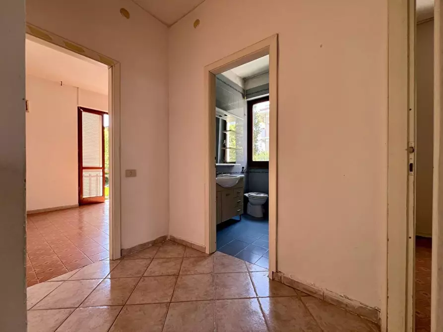Immagine 8 di Appartamento in vendita  a Massa