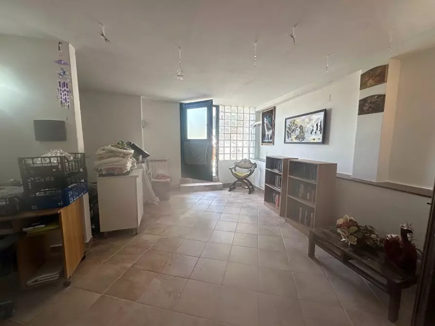 Immagine 24 di Casa semindipendente in vendita  a Ortonovo