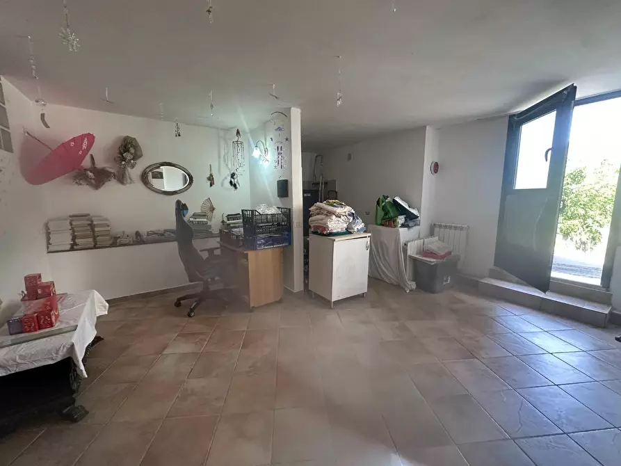Immagine 25 di Casa semindipendente in vendita  a Ortonovo