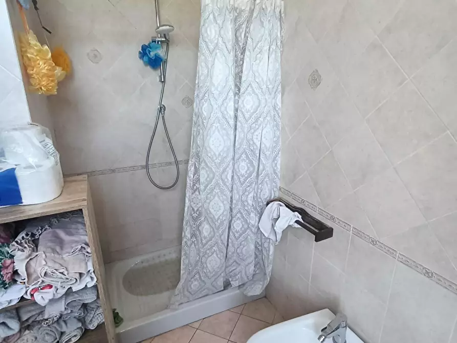 Immagine 18 di Casa semindipendente in vendita  a Ortonovo