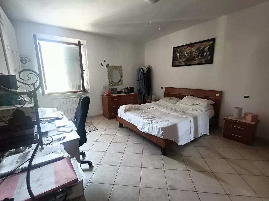 Immagine 14 di Casa semindipendente in vendita  a Ortonovo
