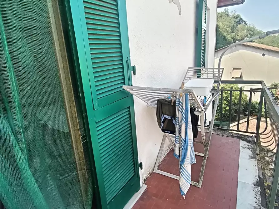 Immagine 20 di Casa semindipendente in vendita  a Ortonovo