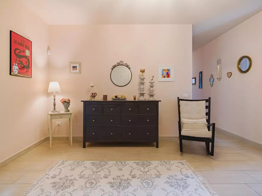 Immagine 9 di Villa in vendita  a Peccioli