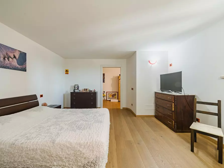 Immagine 31 di Villa in vendita  a Peccioli