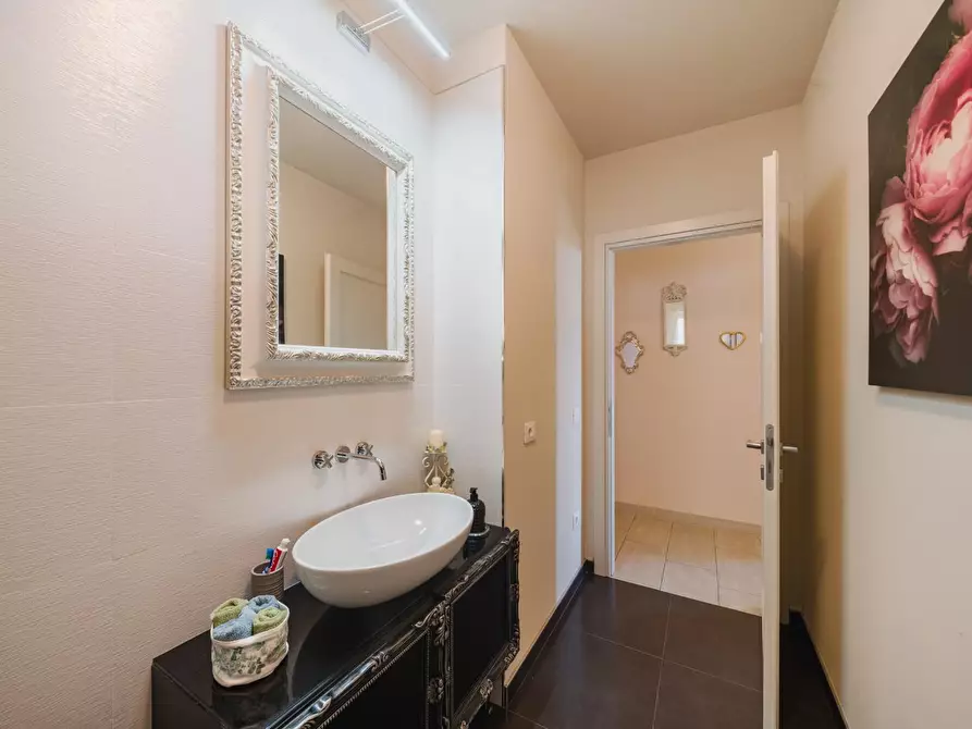 Immagine 23 di Villa in vendita  a Peccioli