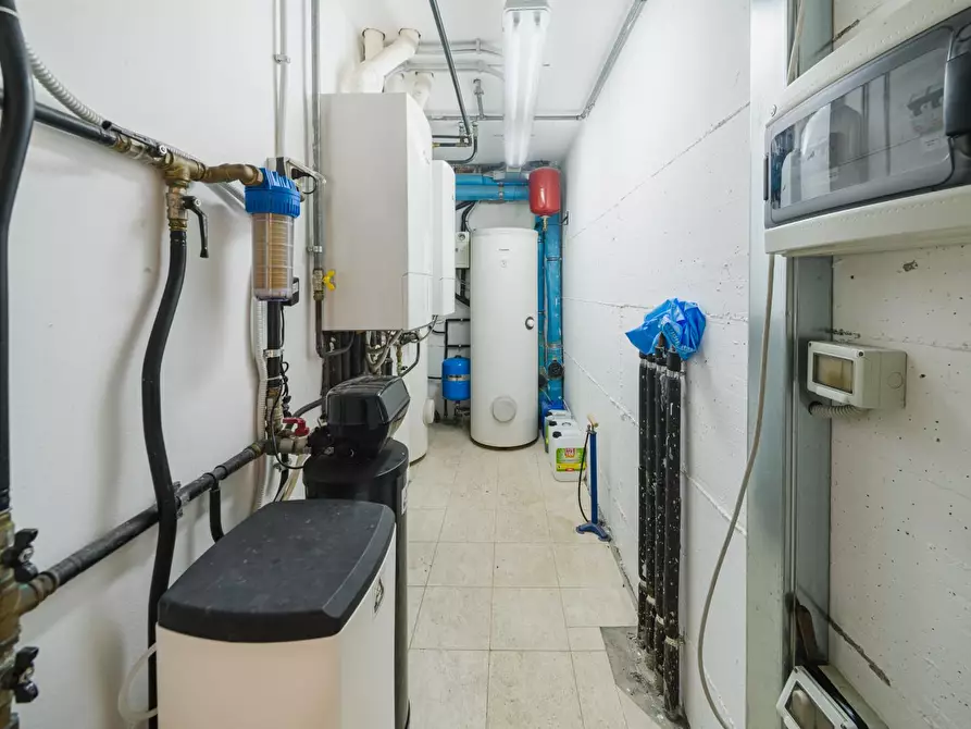 Immagine 42 di Villa in vendita  a Peccioli