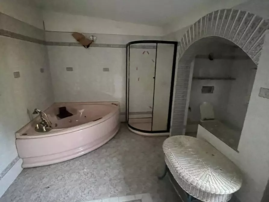 Immagine 7 di Porzione di casa in vendita  a Peccioli