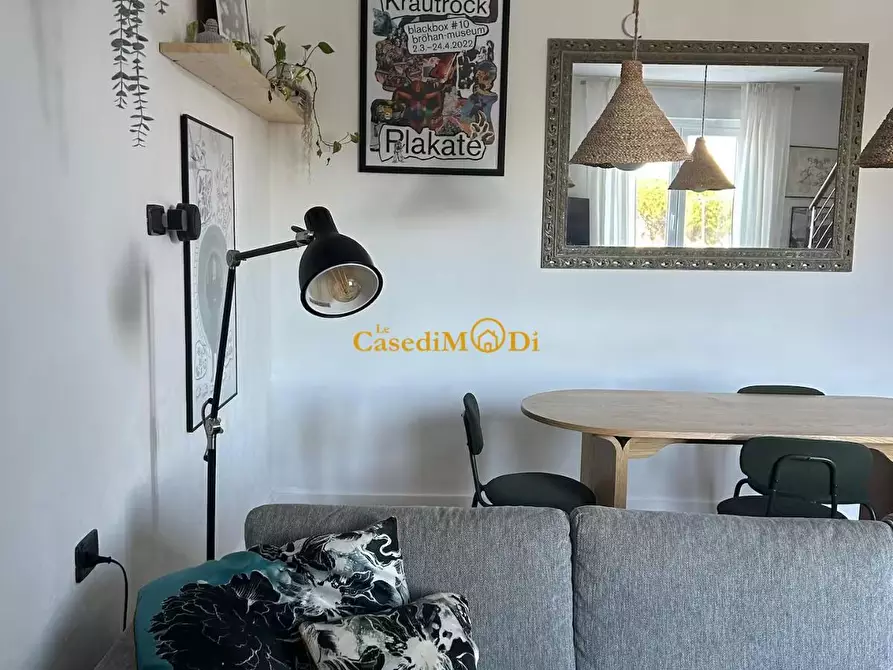 Immagine 18 di Appartamento in vendita  a Livorno