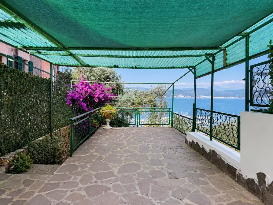 Immagine 28 di Casa semindipendente in vendita  a Portovenere