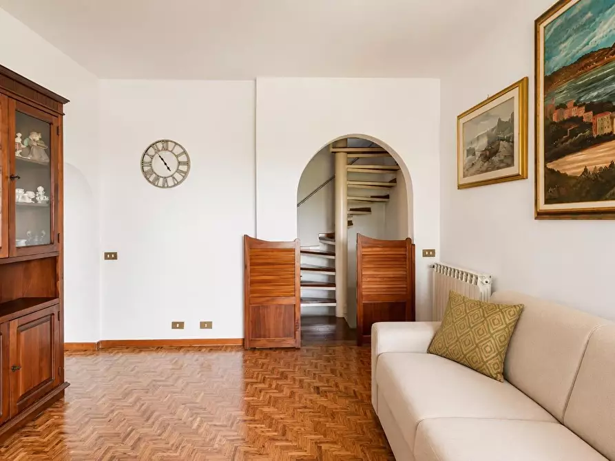 Immagine 7 di Casa semindipendente in vendita  a Portovenere