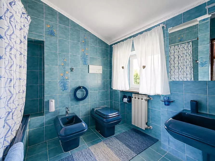 Immagine 13 di Casa semindipendente in vendita  a Portovenere