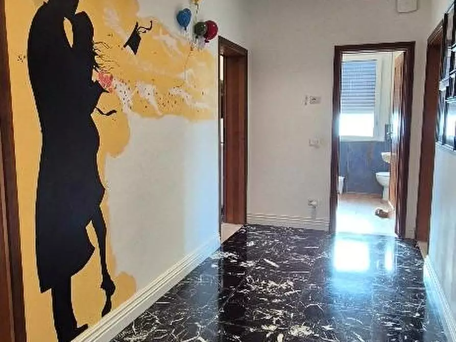 Immagine 19 di Casa bifamiliare in vendita  a Pontedera
