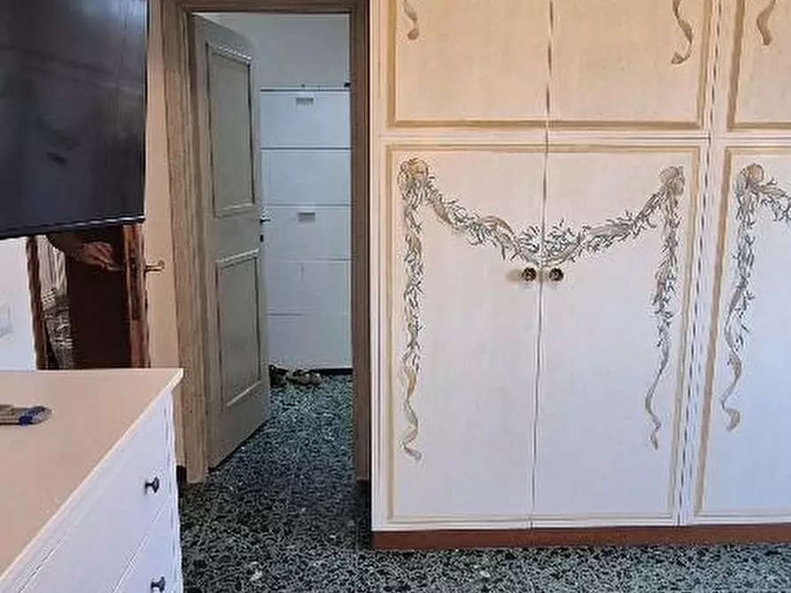 Immagine 30 di Casa bifamiliare in vendita  a Pontedera