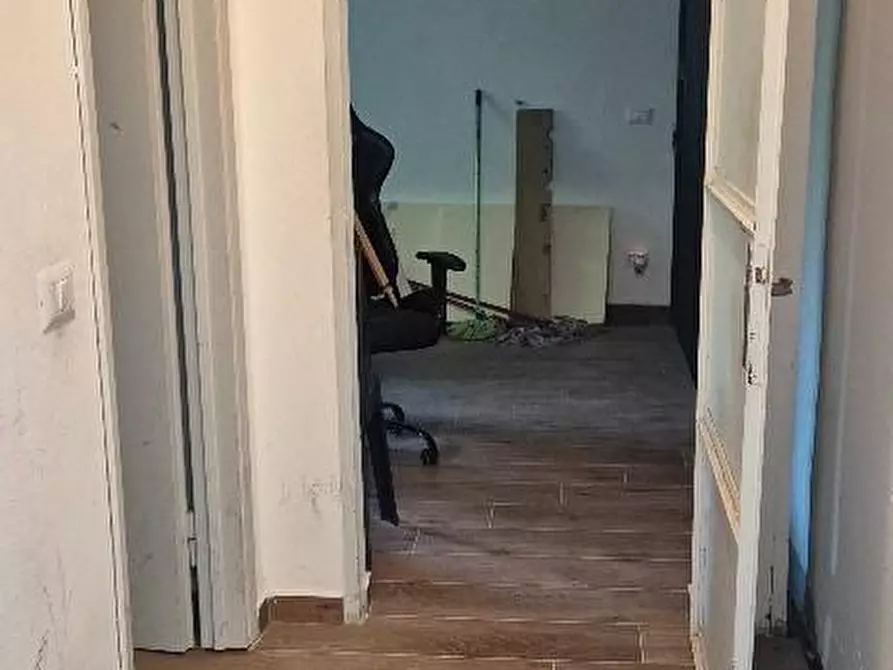 Immagine 38 di Casa bifamiliare in vendita  a Pontedera