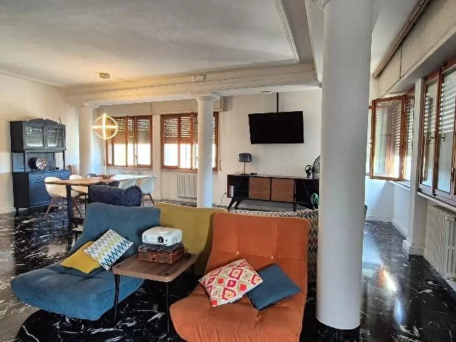 Immagine 6 di Casa bifamiliare in vendita  a Pontedera