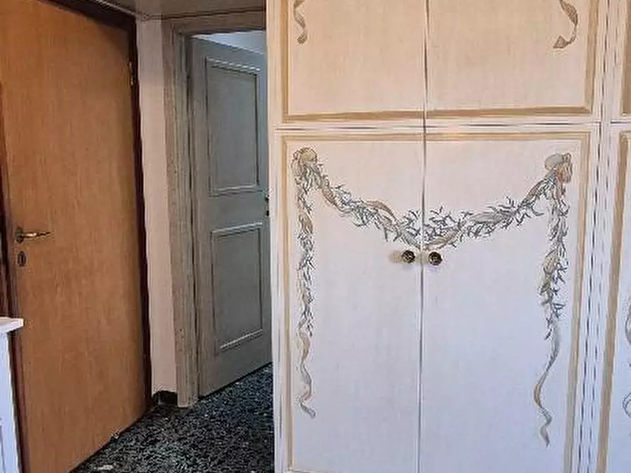 Immagine 31 di Casa bifamiliare in vendita  a Pontedera