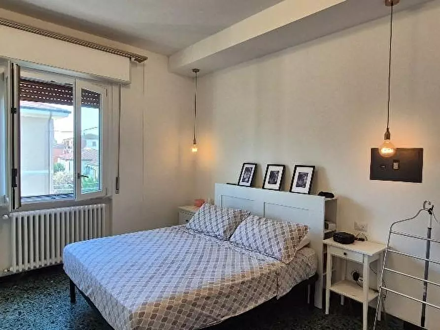 Immagine 25 di Casa bifamiliare in vendita  a Pontedera