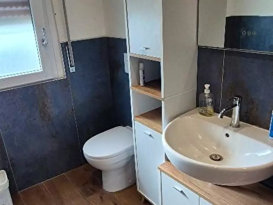 Immagine 24 di Casa bifamiliare in vendita  a Pontedera