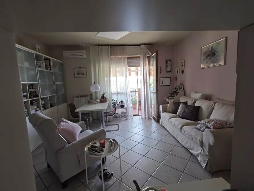 Immagine 1 di Appartamento in vendita  a Pontedera