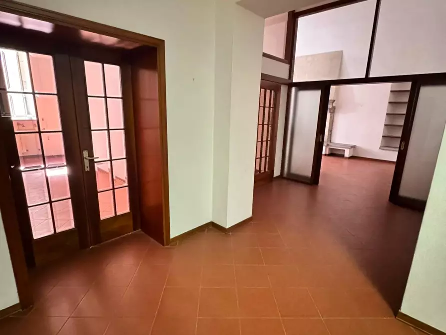 Immagine 3 di Appartamento in affitto  a Livorno