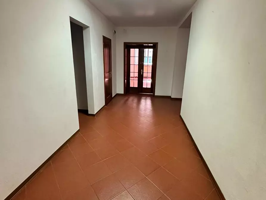 Immagine 4 di Appartamento in affitto  a Livorno