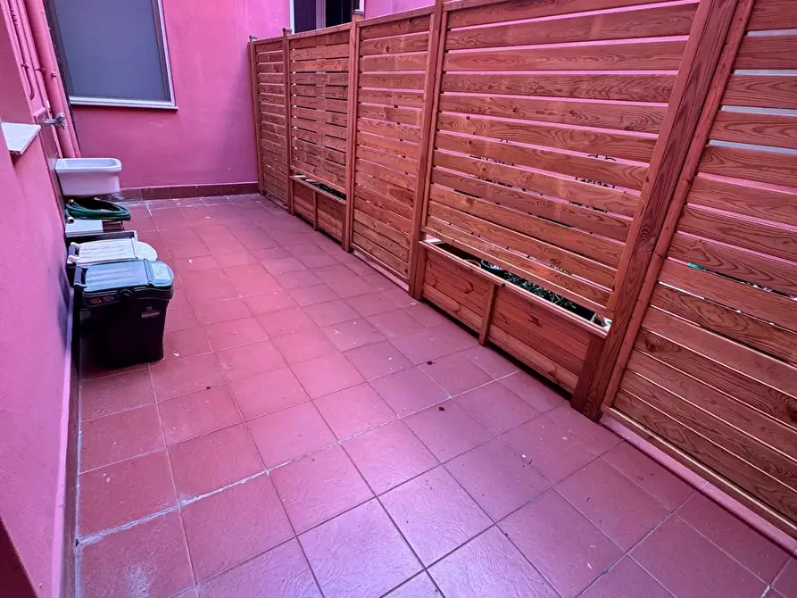 Immagine 6 di Appartamento in affitto  a Livorno