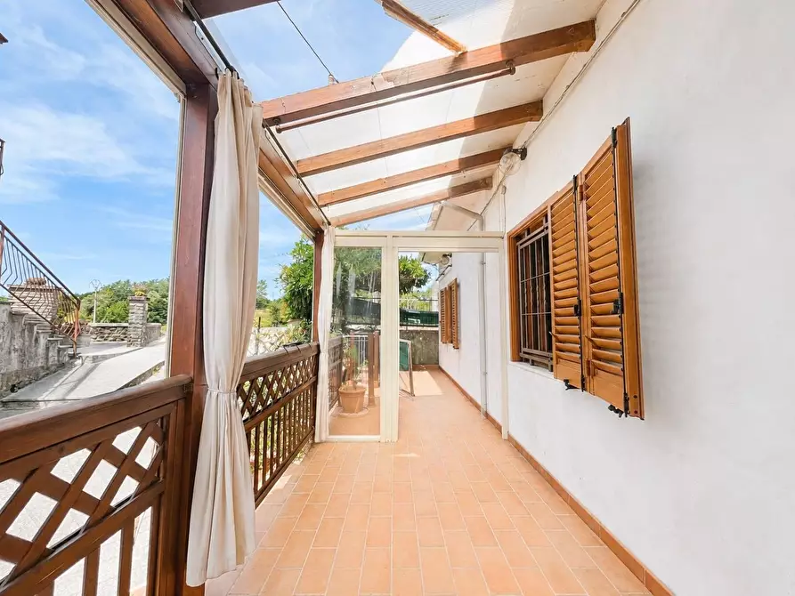 Immagine 4 di Casa semindipendente in vendita  a Fivizzano