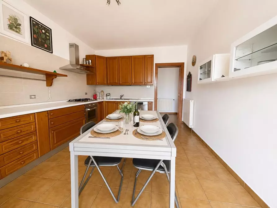 Immagine 11 di Casa semindipendente in vendita  a Fivizzano