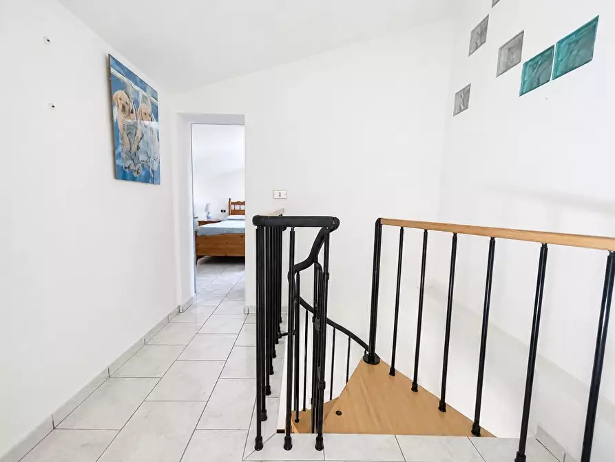 Immagine 23 di Casa semindipendente in vendita  a Fivizzano