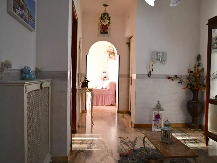Immagine 2 di Appartamento in vendita  a Formia