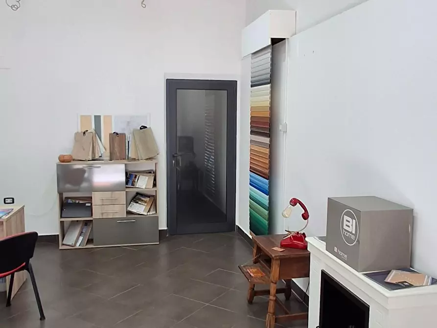 Immagine 3 di Locale commerciale in affitto  a Grosseto