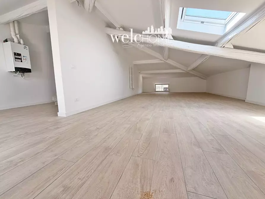 Immagine 29 di Appartamento in vendita  a Campi Bisenzio