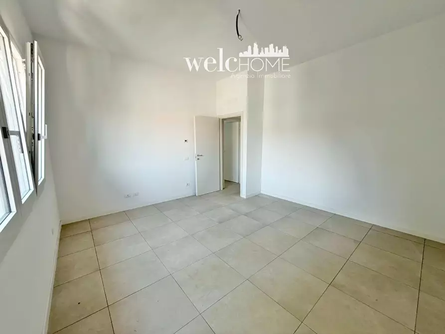 Immagine 6 di Appartamento in vendita  a Campi Bisenzio