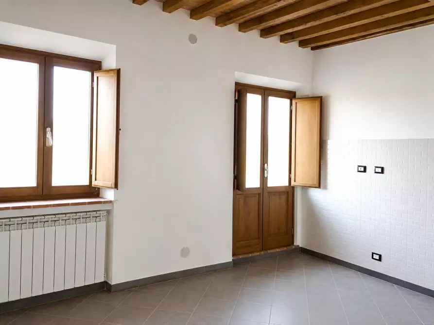 Immagine 3 di Appartamento in vendita  a Colle Di Val D'elsa