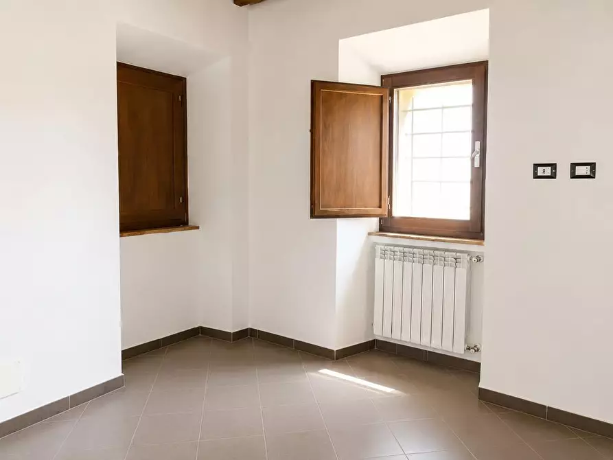 Immagine 14 di Appartamento in vendita  a Colle Di Val D'elsa