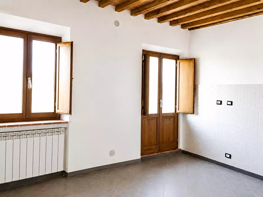 Immagine 5 di Appartamento in vendita  a Colle Di Val D'elsa