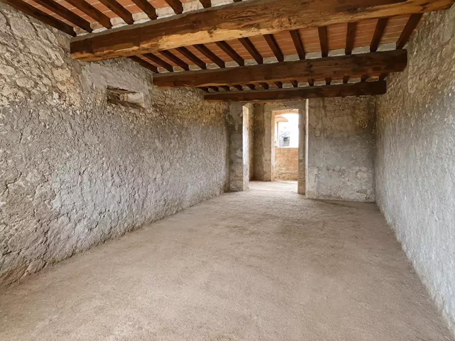 Immagine 9 di Appartamento in vendita  a Colle Di Val D'elsa