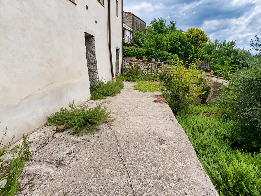 Immagine 10 di Appartamento in vendita  a Colle Di Val D'elsa