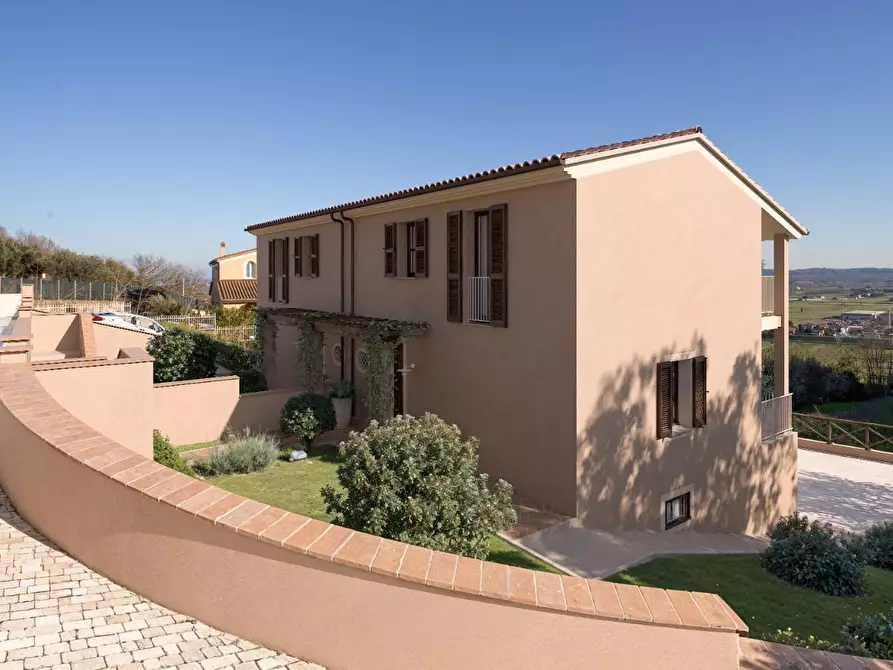 Immagine 11 di Terreno residenziale in vendita  a Santa Maria A Monte